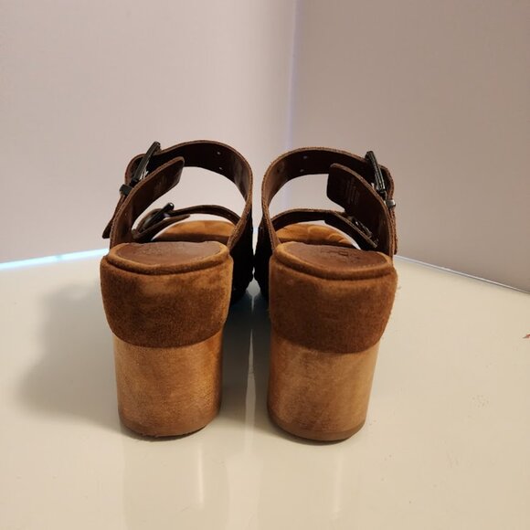 Vince Camuto Brown Suede Studded Heeled Sandal - Picture 4 of 7
